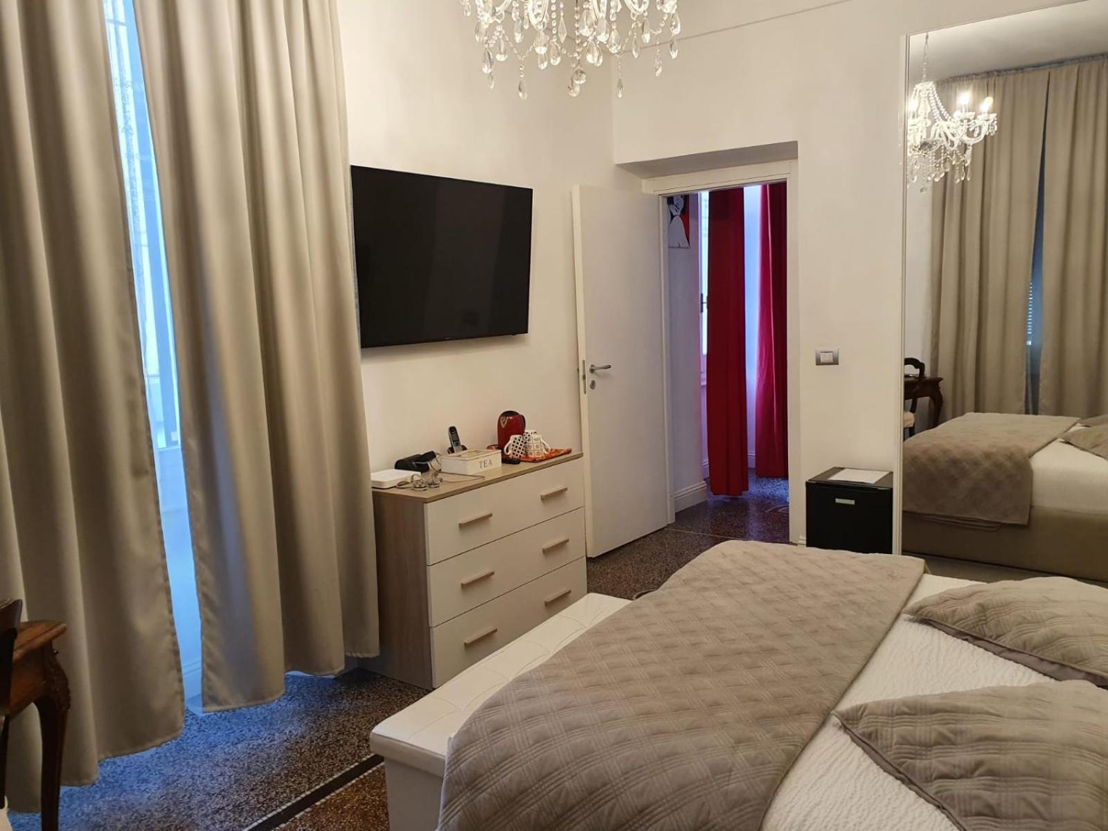 Varazze Suite Sauna E Hammam Exteriér fotografie